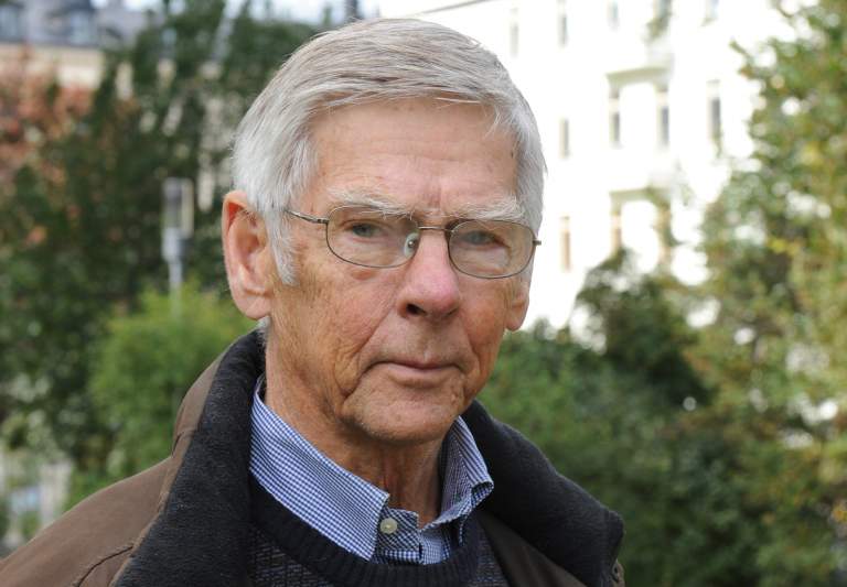 Ola Ullsten har avlidit Liberalerna